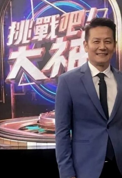 OB大神高颜眼镜妹被抓着头发后入撕破丝袜强插全程浪叫不停 - 诱惑国语